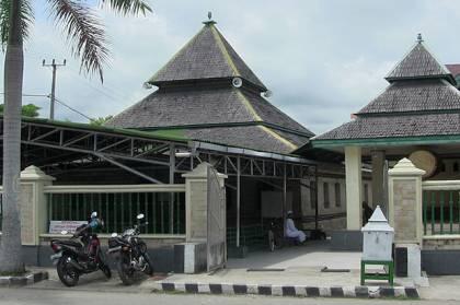 Masjid Tertua di Indonesia, dari Banyumas hingga Maluku Tengah
