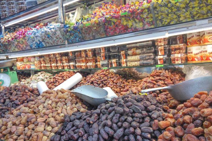 "Menanam untuk Pahala": Thailand Kalahkan Indonesia sebagai Penghasil Kurma