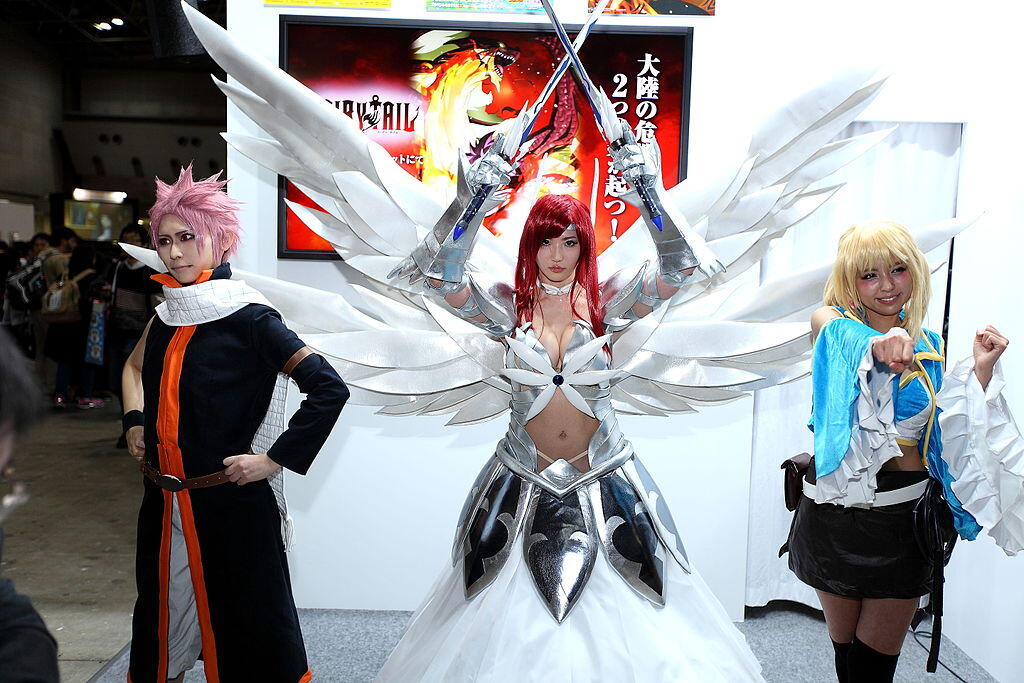 COSPLAYER PALING WOW, lebih suka memamerkan bagian tubuh indahnya, dari pada wajahnya