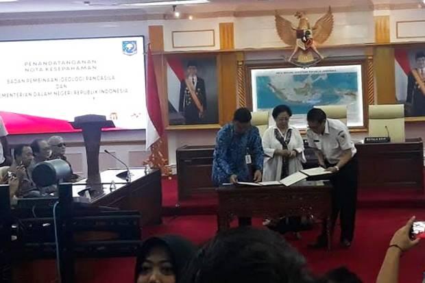 Kemendagri dan BPIP Teken MoU Optimalisasi Nilai Pancasila di ASN
