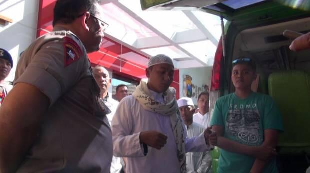 Bawa 4 Molotov, 3 Elf Berisi 54 Orang Diamankan Polisi di Suramadu