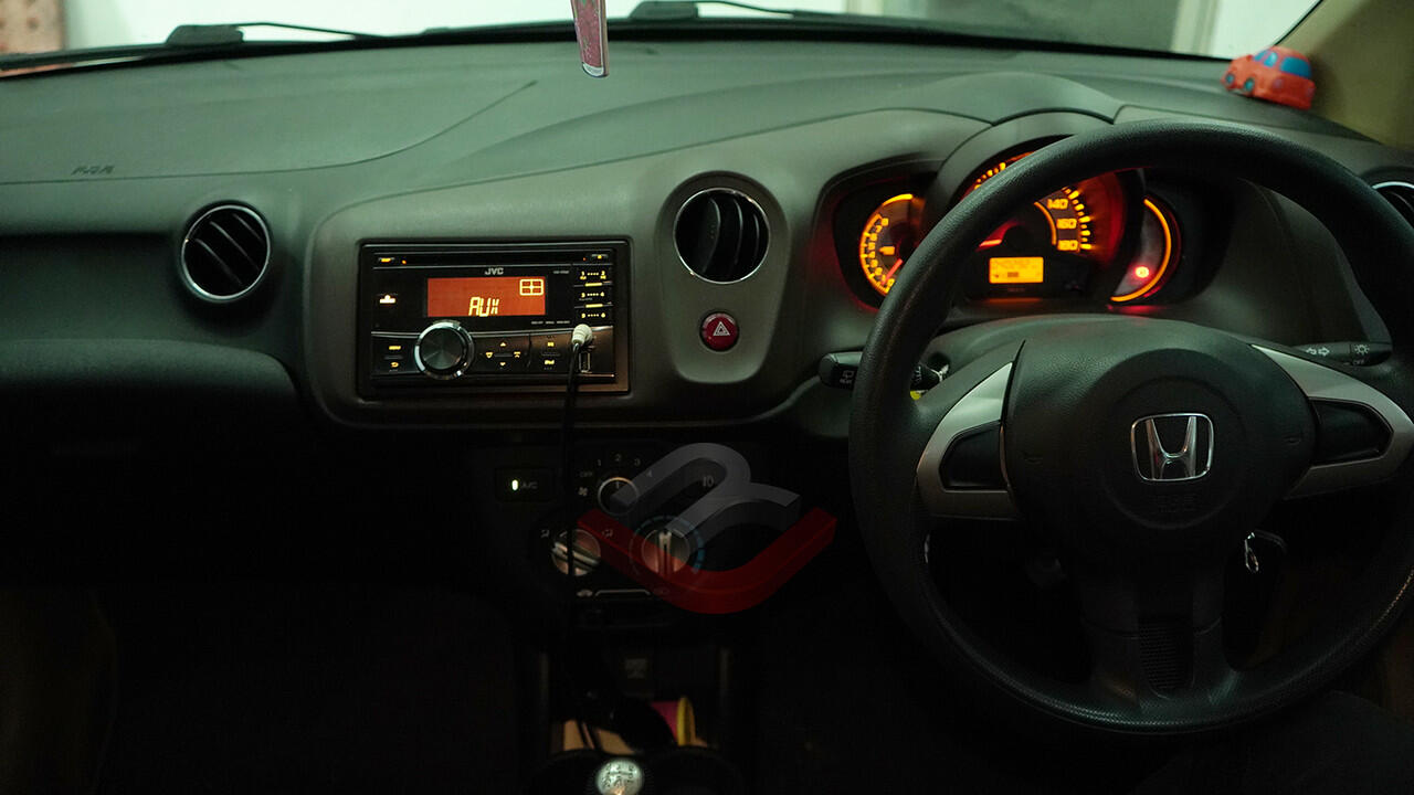 AC Mobil Tidak Dingin Hanya Keluar Angin? Begini Cara Mengatasinya!