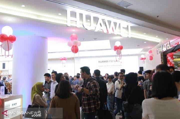 Google Cabut Lisensi Android untuk Huawei