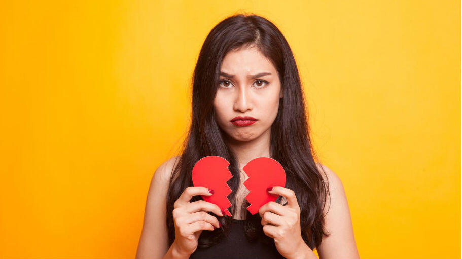 Dicampakkan tapi Masih Cinta? Redakan Galaumu dengan 5 Cara Ini :