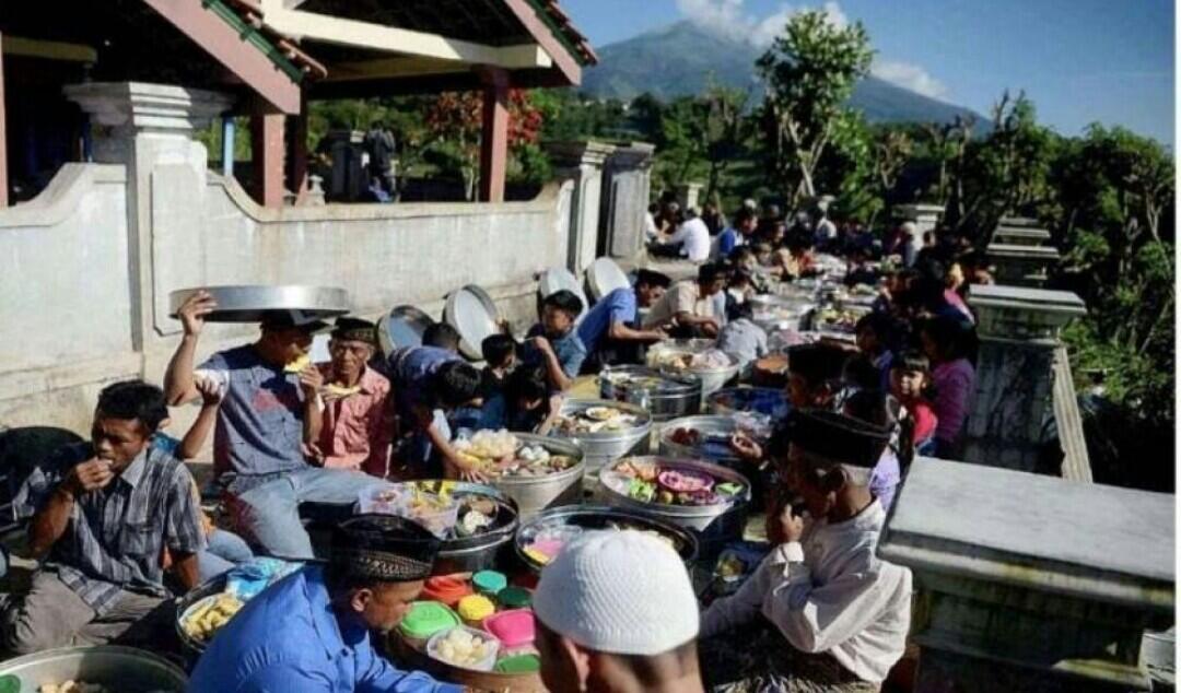 12 Tradisi Menyambut Bulan Suci Ramadhan dari Berbagai Daerah di Nusantara