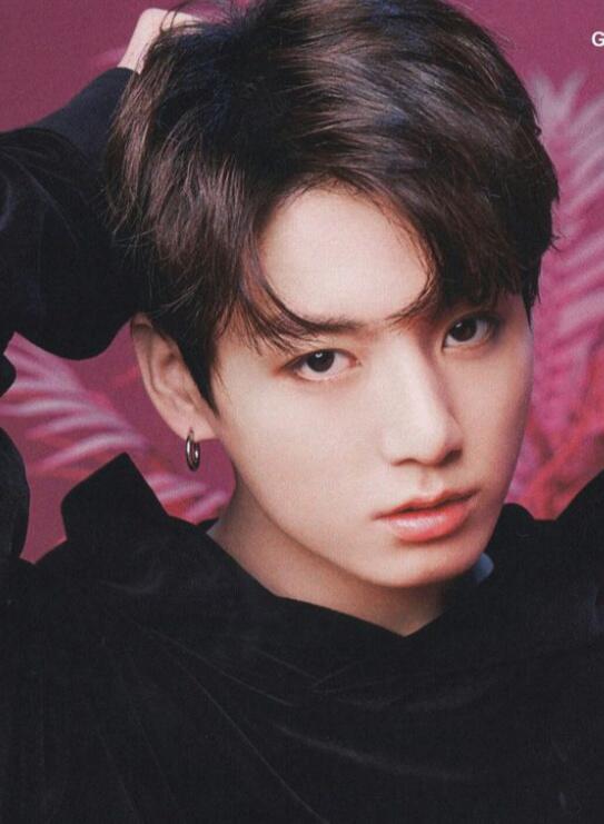 Yuk Intip Potret Jungkook BTS yang Menggemaskan Ini!