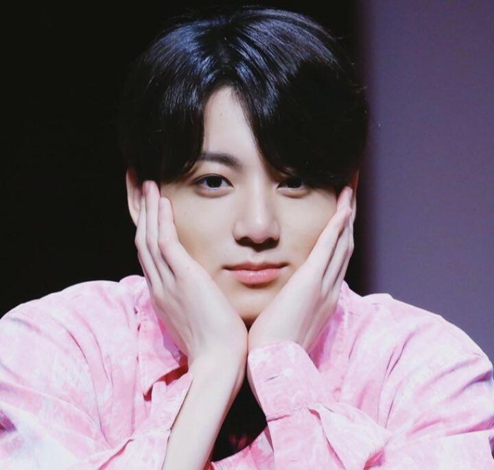 Yuk Intip Potret Jungkook BTS yang Menggemaskan Ini!