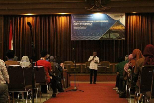 Mahasiwa Unpad Dikenalkan dengan Empat Pilar Pariwisata