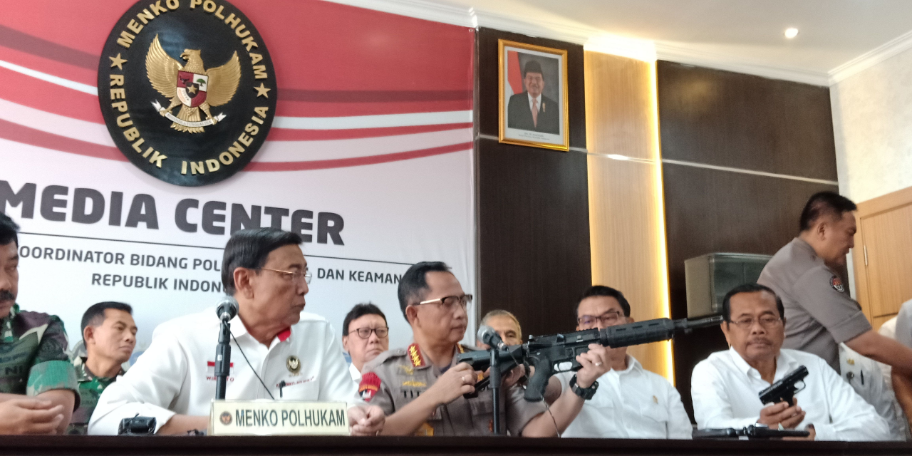 Keluarga Sebut Adam Korban Tewas Demo Rusuh Ditembak Peluru Tajam