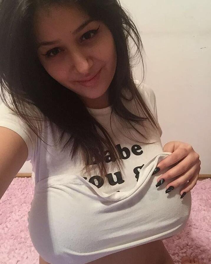 julia tica pregnant tits