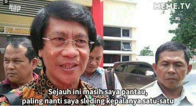 Pantau Demo di Bawaslu, Anies Diajak Selfie