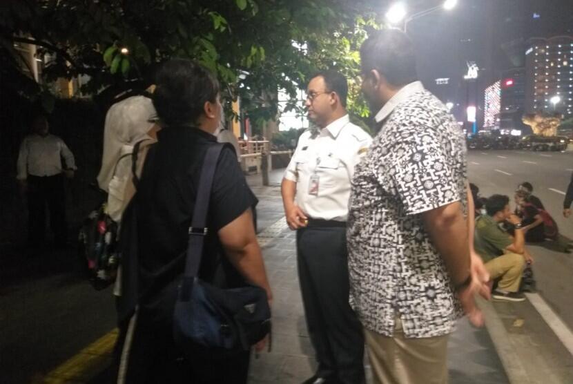 Tinjau Lokasi Bentrok di Thamrin, Anies pastikan Korban Luka Dapat Perawatan Terbaik