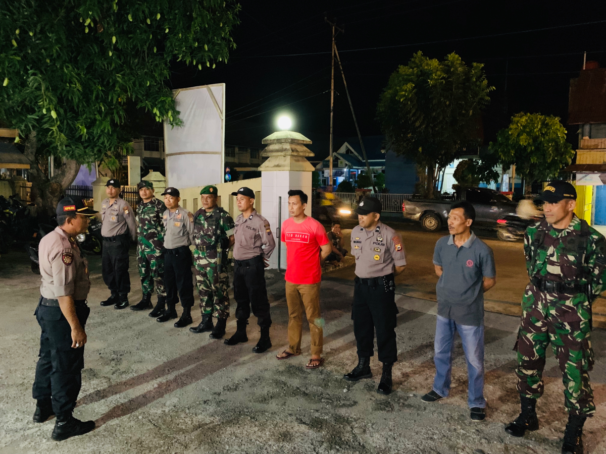 Wujud Sinergitas Polsek/Koramil Panca Rijang dengan Patroli Bersama
