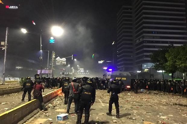 Dua Motor Wartawan Online Dirusak saat Liput Demo 22 Mei