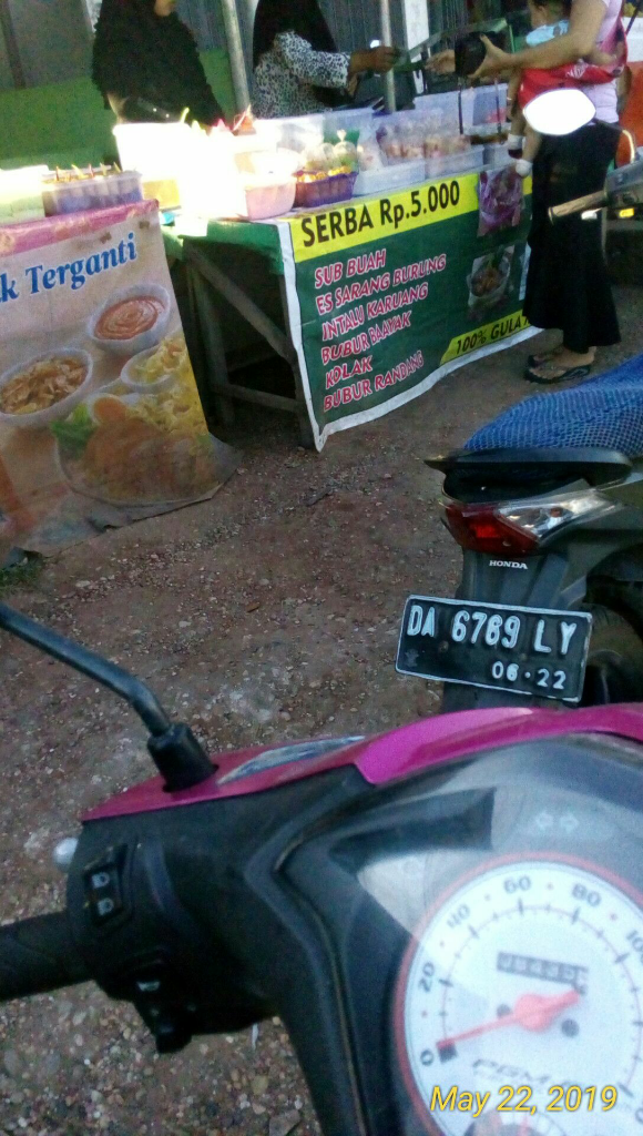 &#91;COCooking2019&#93; Berburu Bingka Si Manis Khas Banjar Di Pasar Simpang Ramadhan