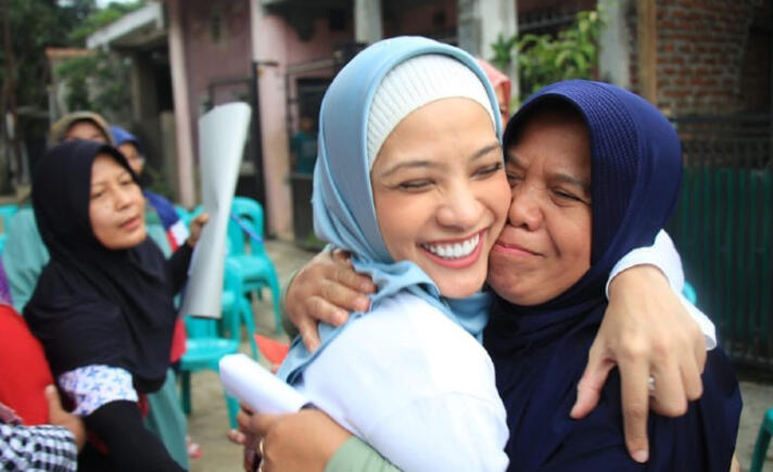 Kasihan, Karena Bercadar Ibu Ini Dicurigai Teroris Membawa Bom Bunuh Diri