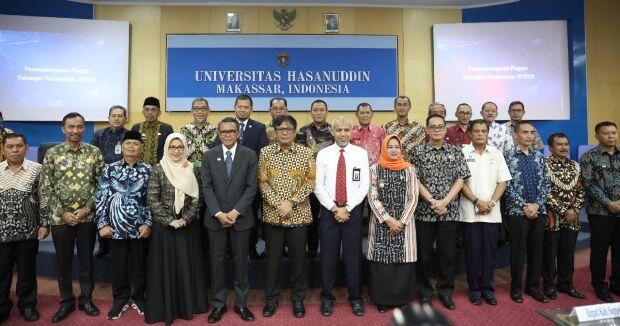 Pj Wali Kota Makassar Turut Sukseskan Sensus Penduduk 2020