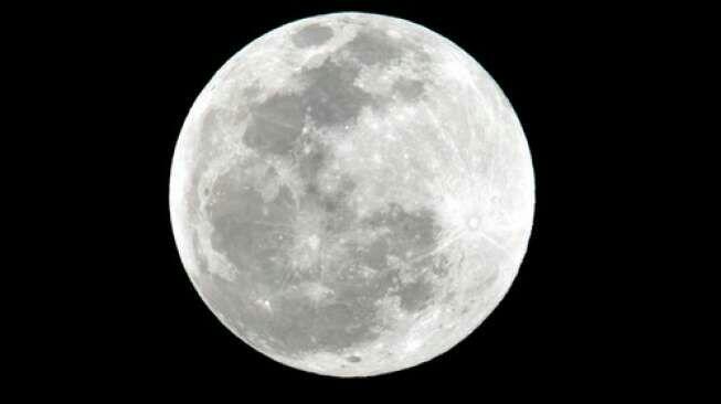 Studi Terbaru Ungkap Kondisi Bulan yang Menyusut dan 'Gemetar'