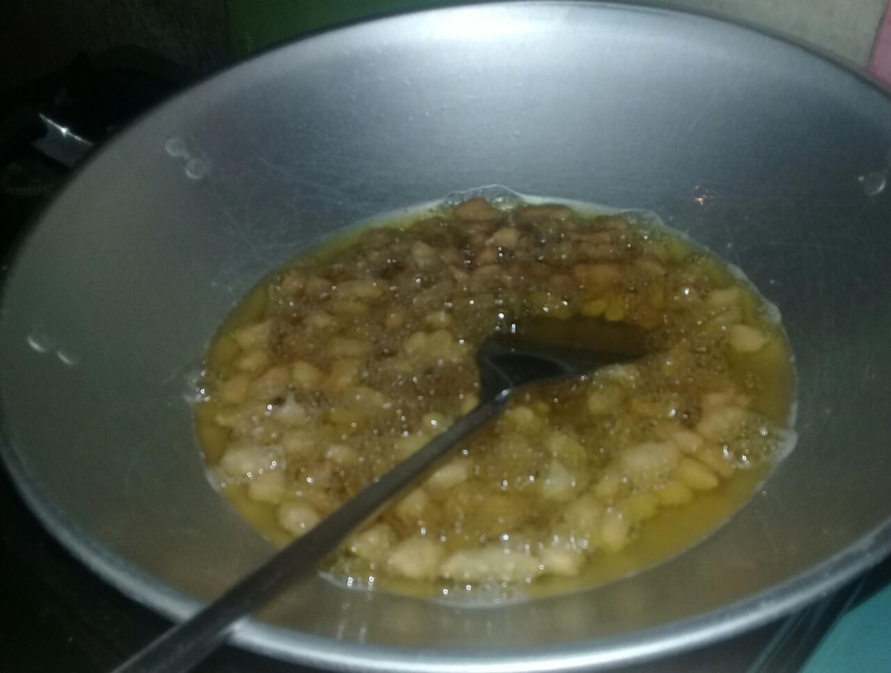 &#91;COCooking 2019&#93; Camilan Manis Si Biji Ketapang yang Gurih dan Lezat #yukBUKBER