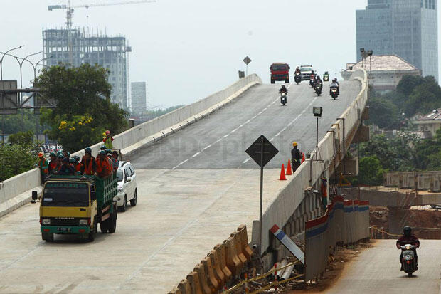 Proyek Flyover RE Martadinata Terkendala Pemindahan Listrik Aliran Atas