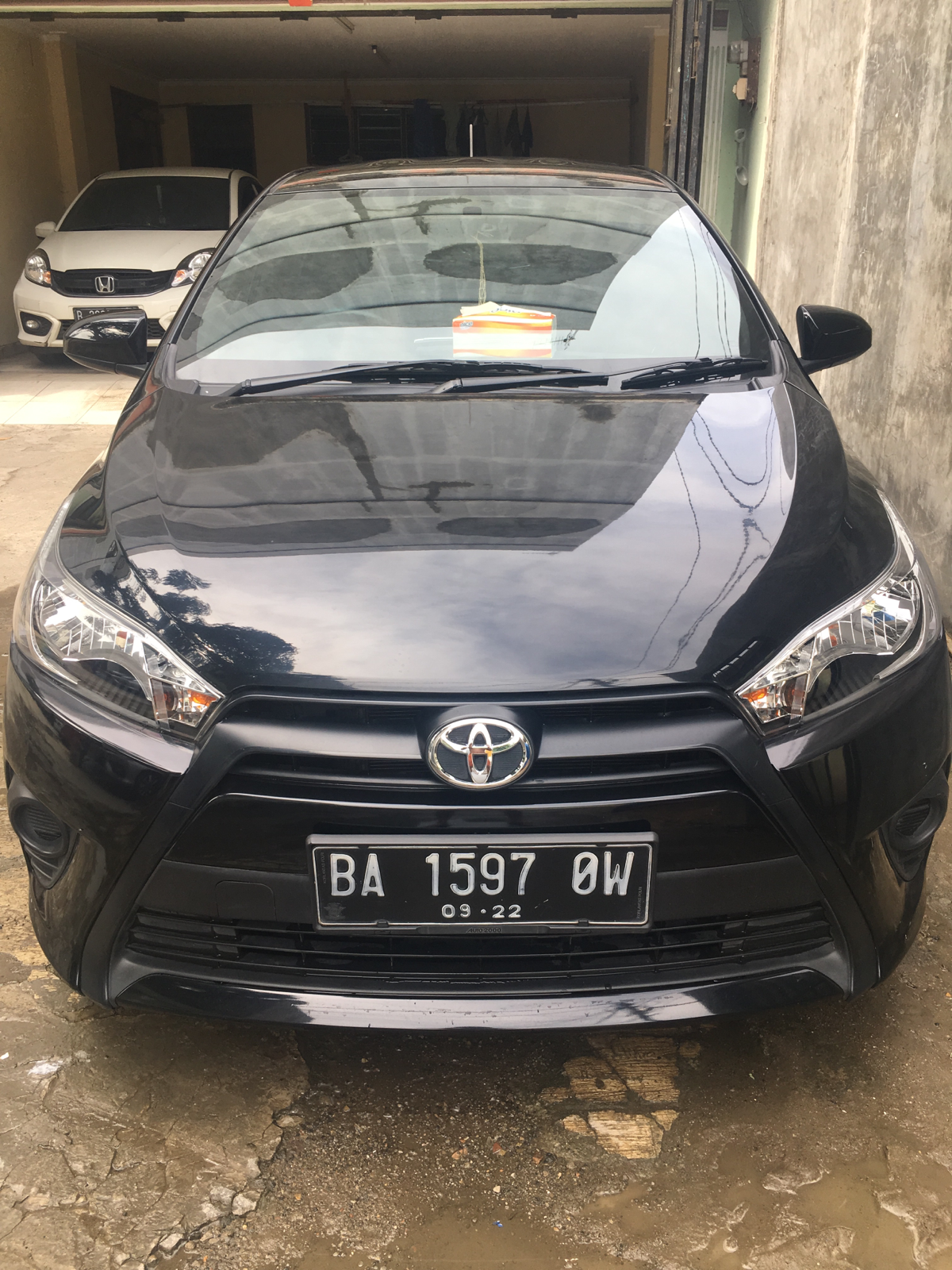 pencurian mobil setelah di sewa melalui movic