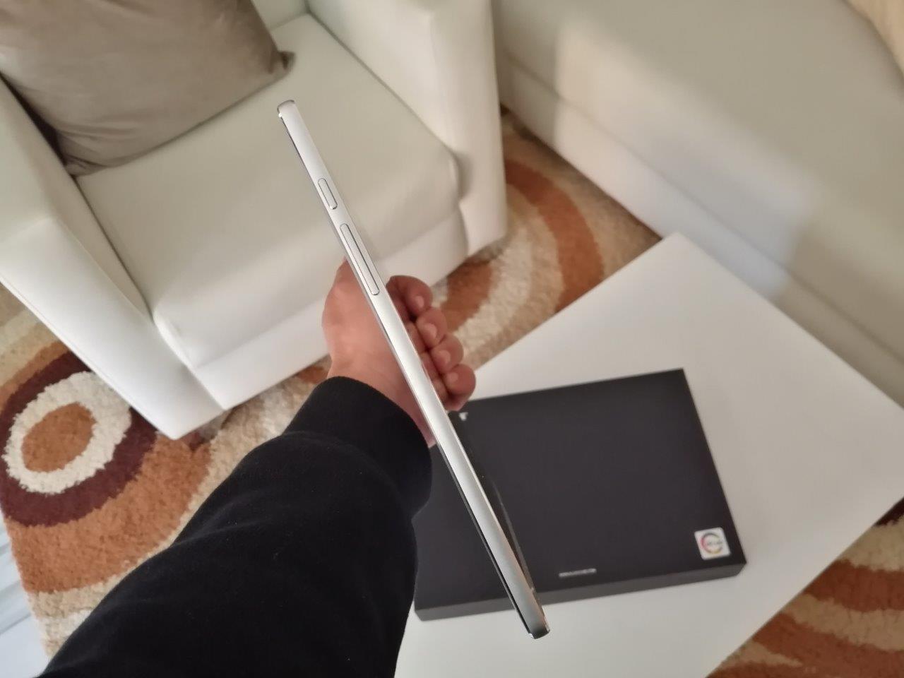 Unboxing : Alldocube X Tablet SUPER AMOLED SAMSUNG DENGAN RESOLUSI 2K