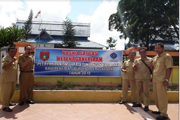 Dinsnakertrans Kobar Buka Posko Pengaduan THR Bagi Para Pekerja