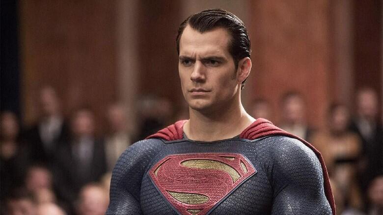Superman Surabaya Kalahkan Superman Asli DC Comics!