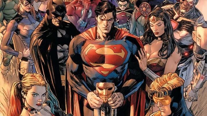 Superman Surabaya Kalahkan Superman Asli DC Comics!