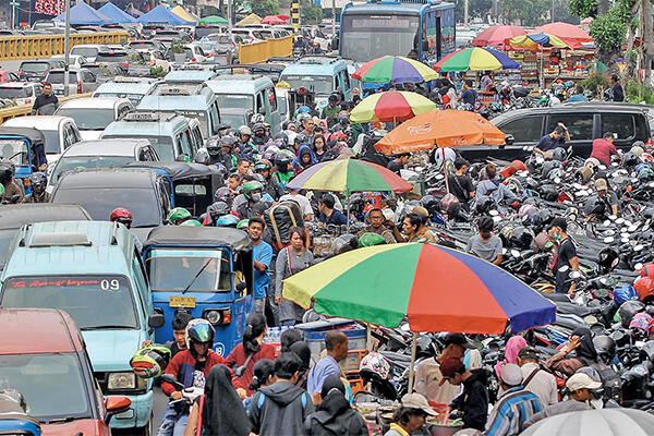 
Pascakerusuhan, Tanah Abang kian Semrawut