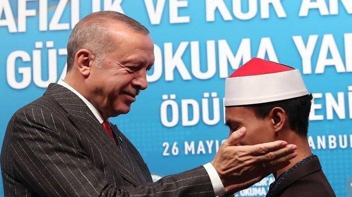 Erdogan Berikan Ucapan Selamat Kepada Syamsuri Firdaus Qari Indonesia Juara 1 MTQ