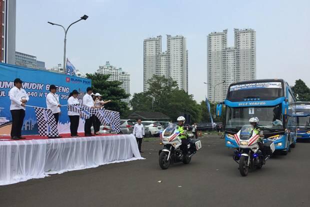 Mudik Bareng BUMN, PNM Berangkatkan 200 Pemudik