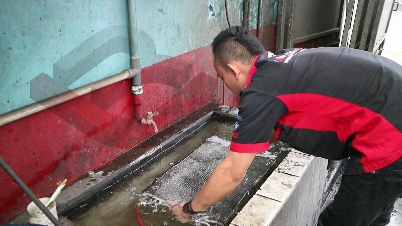 Berikut Analisis Tekanan dan Temperatur Kondensor AC Mobil