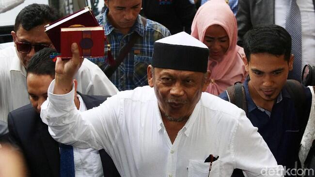 Cabut Praperadilan, Eggi Berharap Lebaran di Luar Tahanan