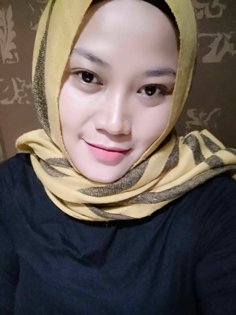 Cuma Gara-gara Urusan Parkir, Pria Tampar Mahasiswi Cantik Ini