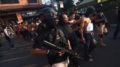 Azwarmi: Bekas Tentara, Pendukung 02, Berakhir di Penjara