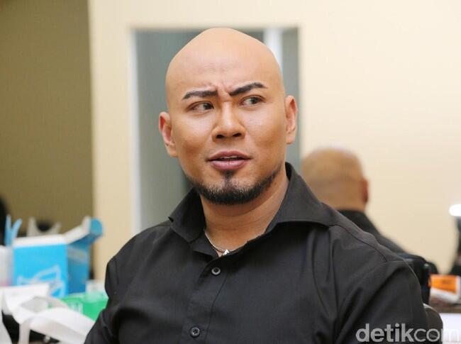 Deddy Corbuzier Akui Sedang dalam Perjalanan Menuju Mualaf