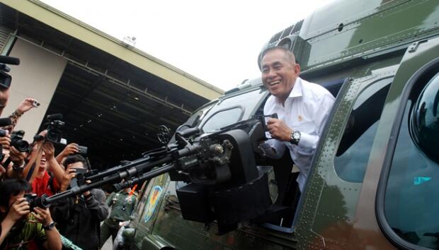 Menhan Minta Aparat Hargai Kivlan Zen sebagai Tentara