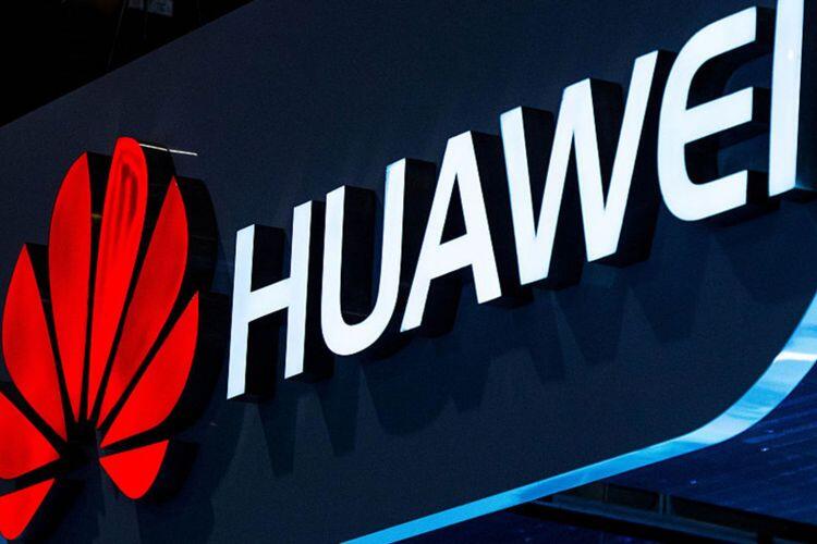 Inggris Kerja Sama dengan Huawei, Trump: Harus Sangat Berhati-hati