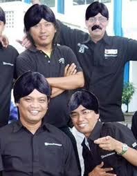 10 Gaya Mudik Pria yang bikin sakit mata