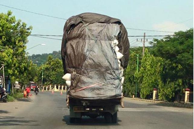 Fenomena Mudik !! Hindari 7 Kebiasaan Buruk Pengemudi Kendaraan Di Kampung !!
