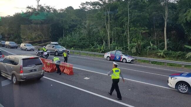 Tol Bawen-Salatiga Macet, Contraflow Diberlakukan