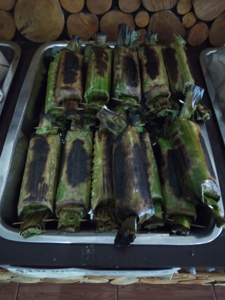 Ternyata Ini Rahasia Dibalik Gurihnya Nasi Bakar