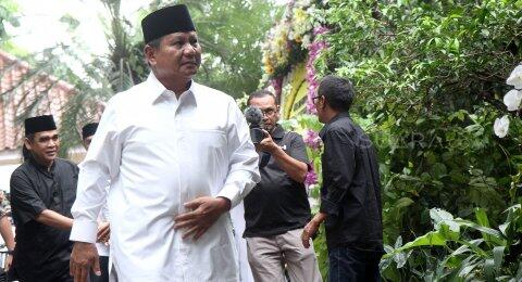 Banyak Dalil Kecurangan Tim Jokowi, Gugatan Prabowo Diprediksi Ditolak MK