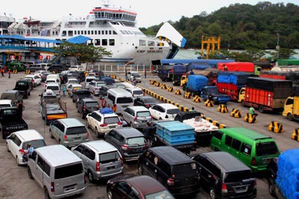 Masih Ada 426 Ribu Pemudik Belum Kembali dari Bakauheni ke Merak