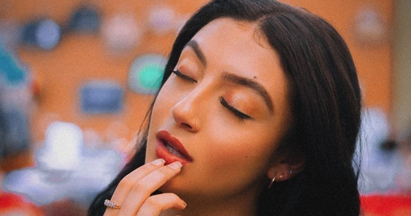 Sista Pemilik Wajah Eksotis? Lakukan Ini Agar Wajahmu Tampak Glowing & Flawless, Sis!