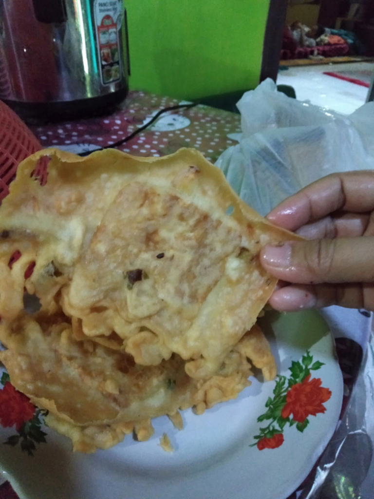 Bukan Hoaks Tempe Goreng Lebar Ini Harga Lima Ratus Rupiah. Berapa Di Tempat Agan