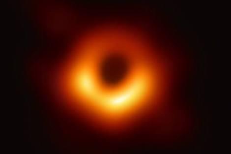 Astronomi Teliti Lubang Hitam Berukuran Mini