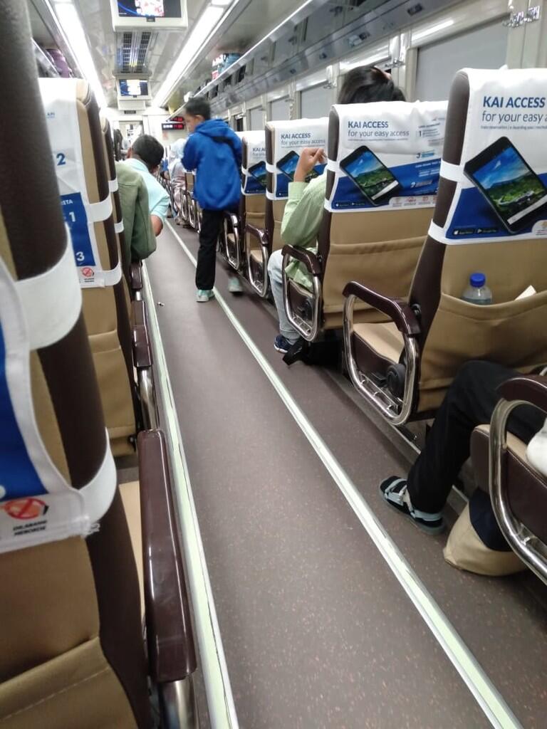 Mudik Sekalian Ngerasain Naik Kereta Api Lagi