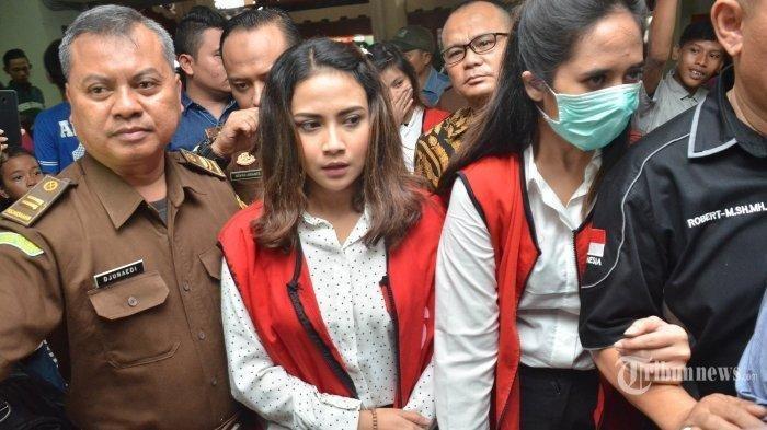 Beredarnya Rencana Film Tentang Prostitusi Artis Ini bikin Heboh, Apa Pendapatmu?